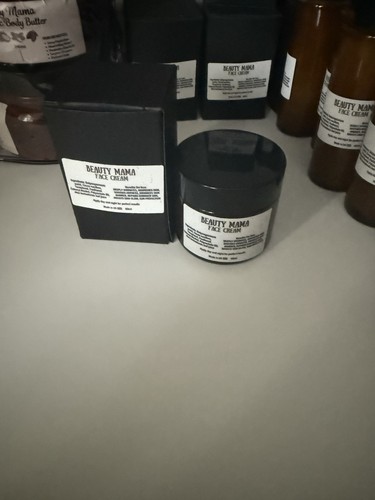 Beauty mama face - face, cream